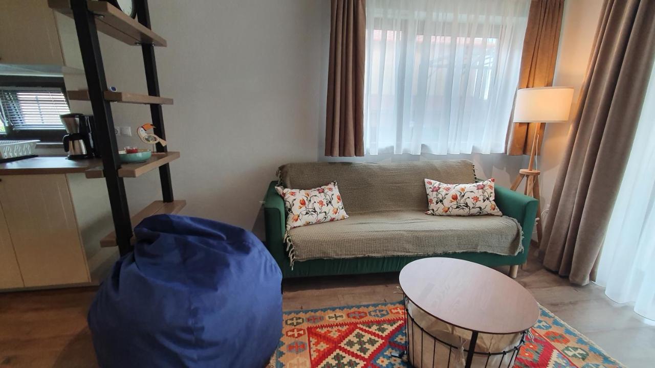 Relax Balaton Apartmanok Balatonfüred Esterno foto