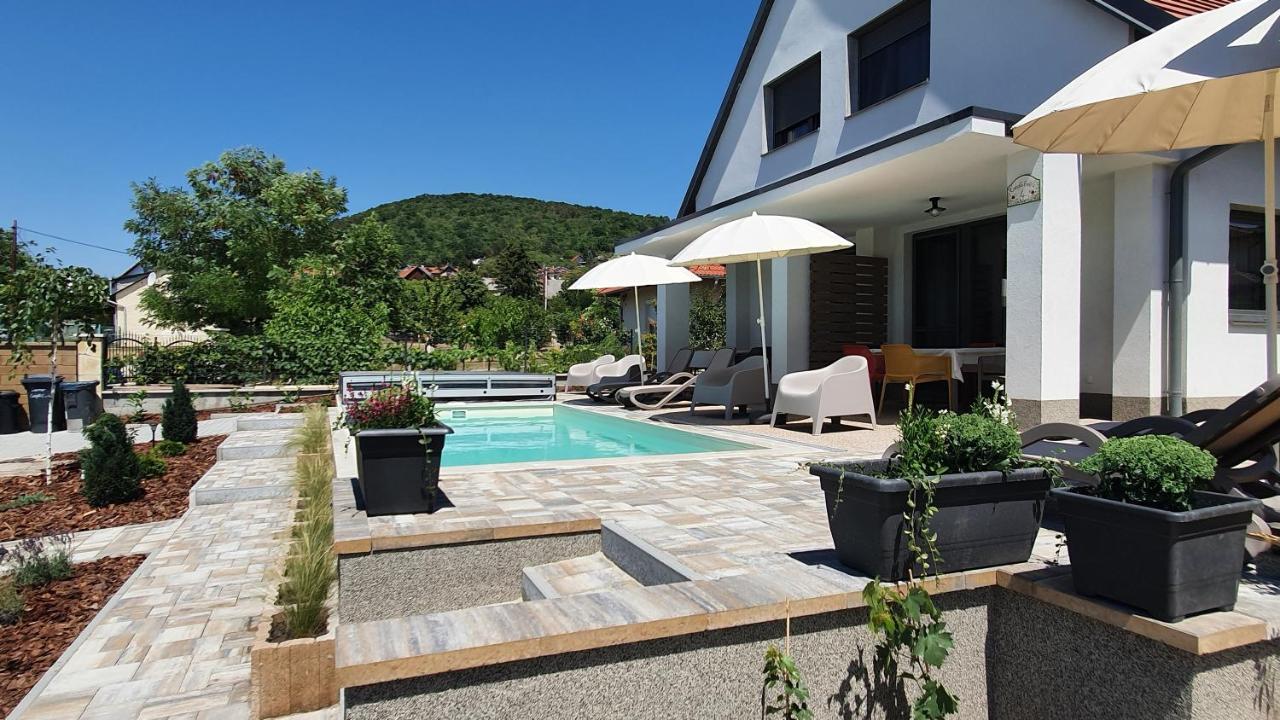 Relax Balaton Apartmanok Balatonfüred Esterno foto