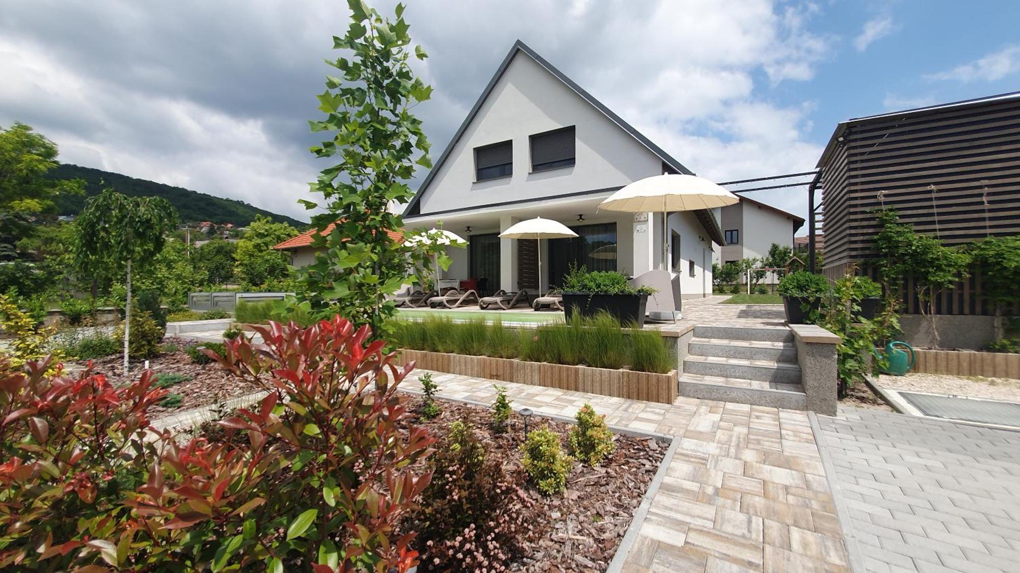 Relax Balaton Apartmanok Balatonfüred Esterno foto